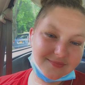 Meet your Posher, Kara